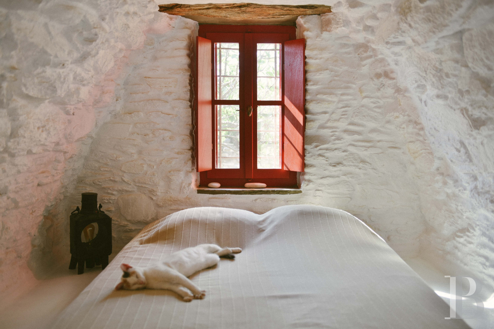 Three former sheepfolds united by a beautiful spirit by the sea in Tinos, the Cyclades - photo  n°15